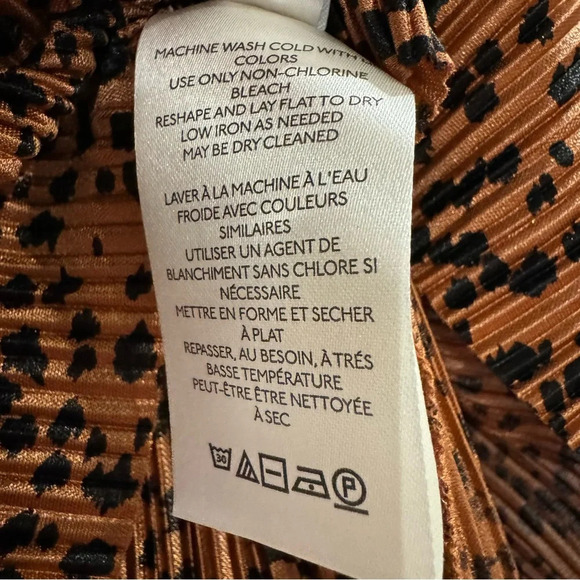 Anthropologie Leopard Print Deep V-neck Drawstring Waist Blouse - Picture 6 of 6